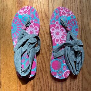 Ladies Skechers Yoga Sandals Size 6